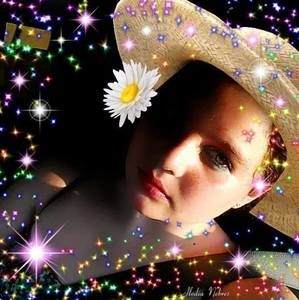 Meet your Posher, Layla